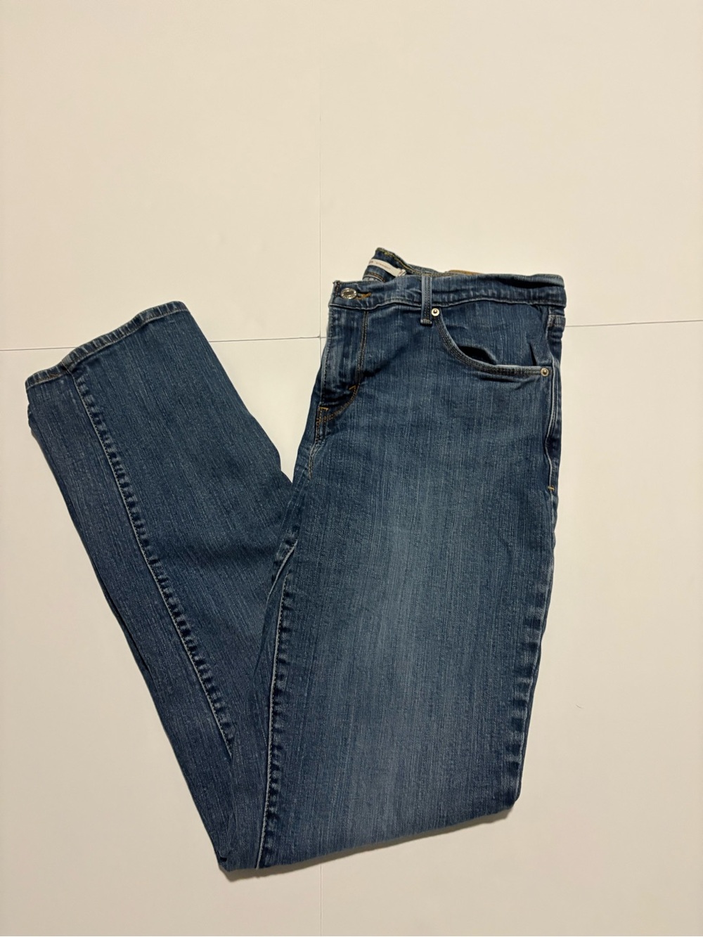 Levi’s 505 Straight Jeans Size 29 Medium Wash Stretch 28x30